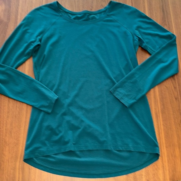 LULULEMON  GREEN JASPER LONG SLEEVE LOVE TEE - Picture 4 of 5